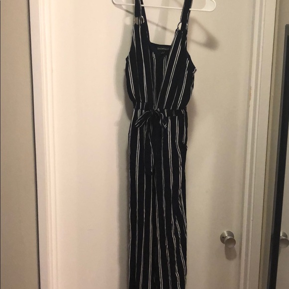 Romper - Picture 1 of 3